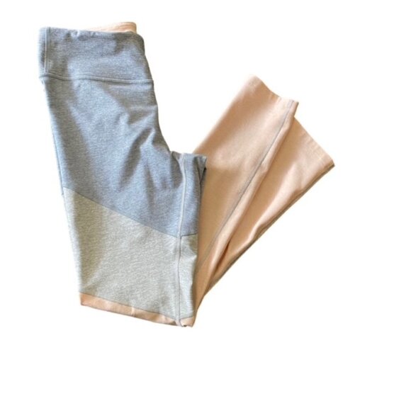 Outdoor Voices 7/8 Springs Grey and Peach Leggings Medium - Picture 2 of 4